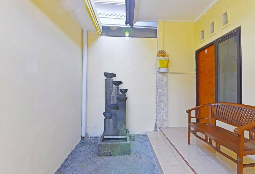 Отель Oyo 91485 Agung Parigata Residence