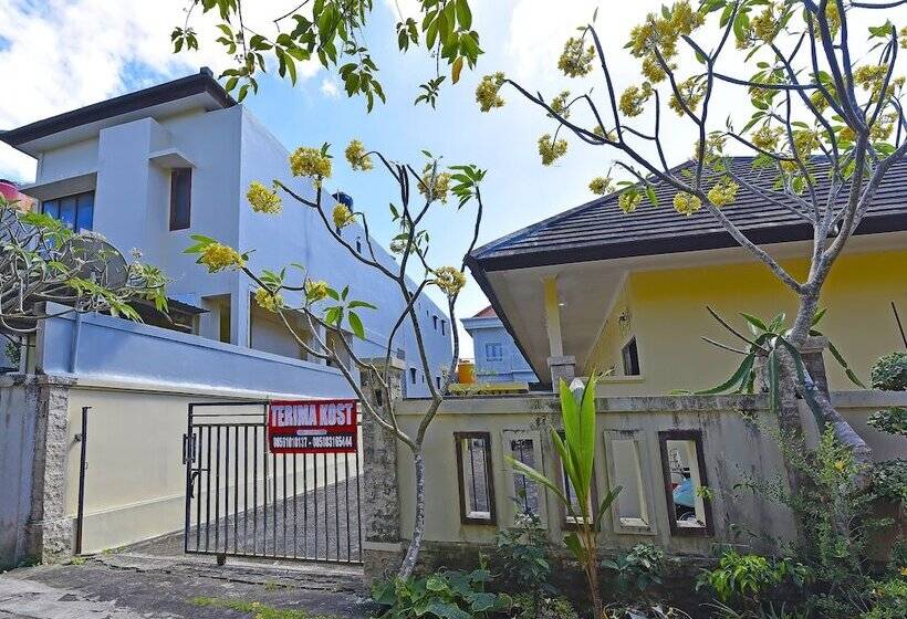 Отель Oyo 91485 Agung Parigata Residence