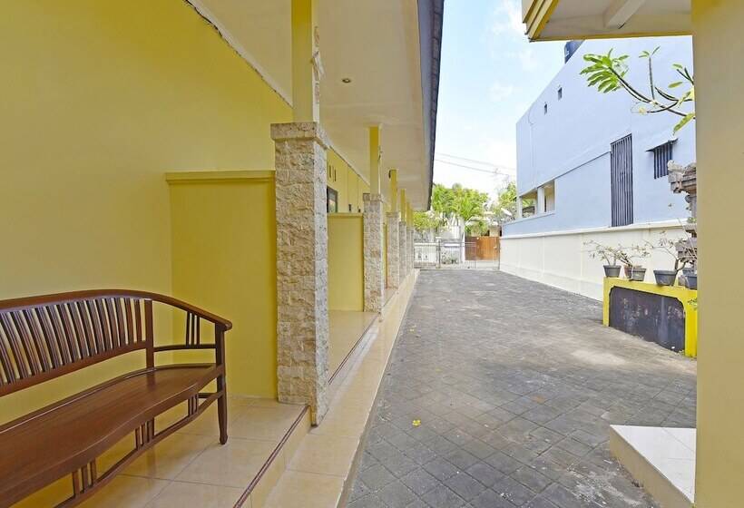 Отель Oyo 91485 Agung Parigata Residence