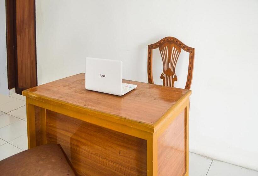 هتل Spot On 91463 Obby Guest House