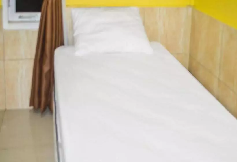 ホテル Spot On 91463 Obby Guest House