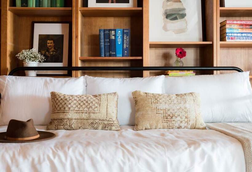 Juniper By Avantstay Incredible Mountainside Home W/ Incredible Lake Views!