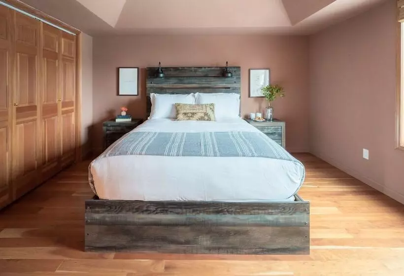 Juniper By Avantstay Incredible Mountainside Home W/ Incredible Lake Views!