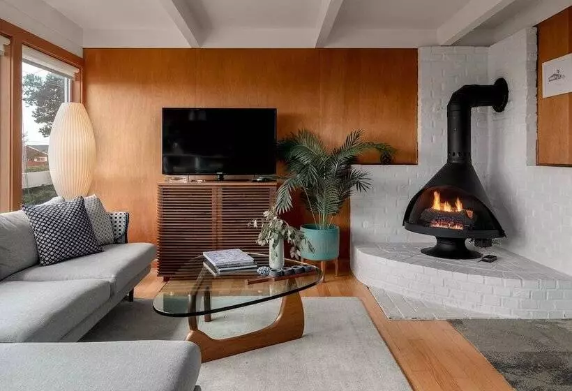 Modern Love By Avantstay Serene Home In Arch Cape W Large Yard In Great Location
