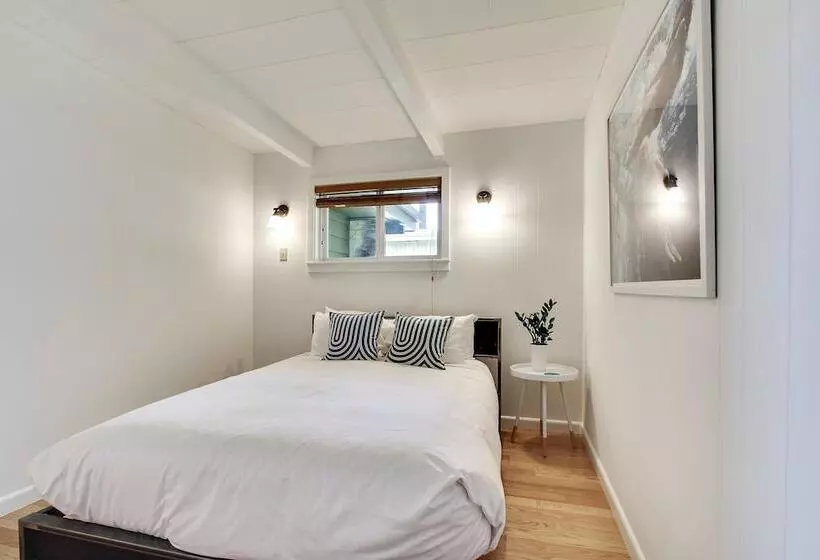 Modern Love By Avantstay Serene Home In Arch Cape W Large Yard In Great Location