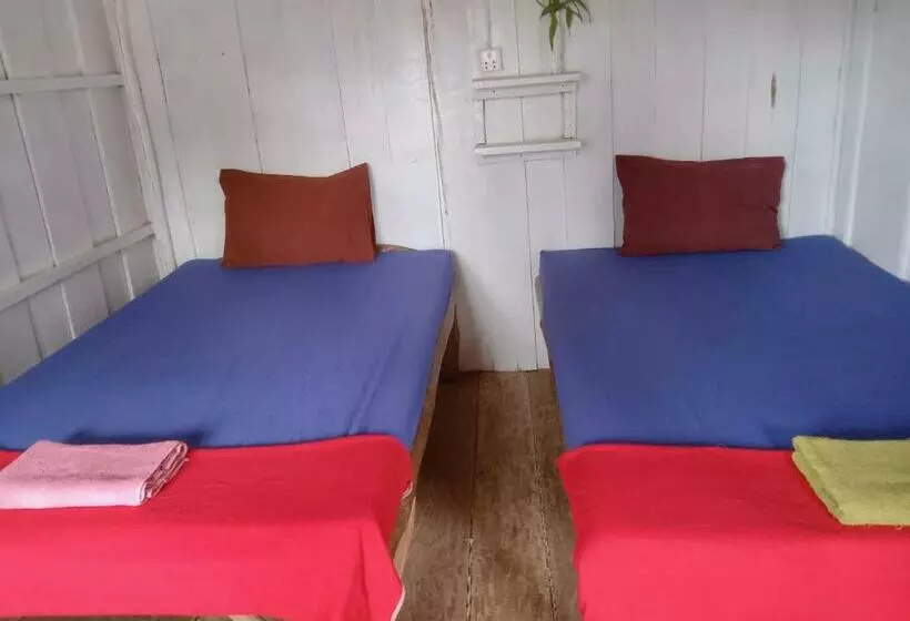 Majatalo Happiness Guesthouse