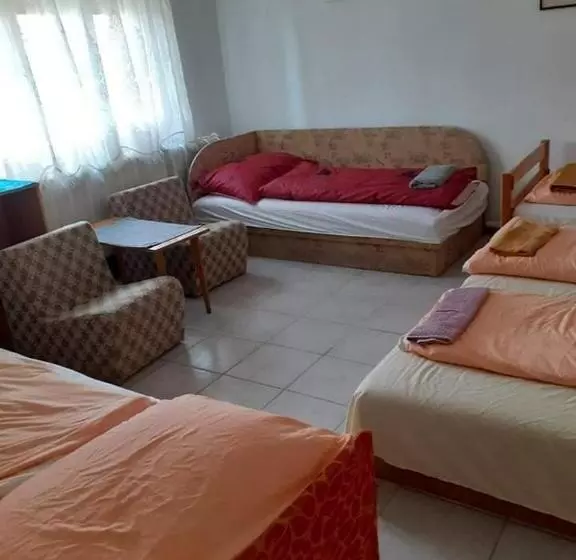 ペンション Malomtavi Vendégház Tapolca