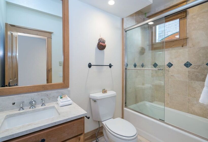 Telemark B By Avantstay Ski In Ski Out At The Heart Of Mountain Village