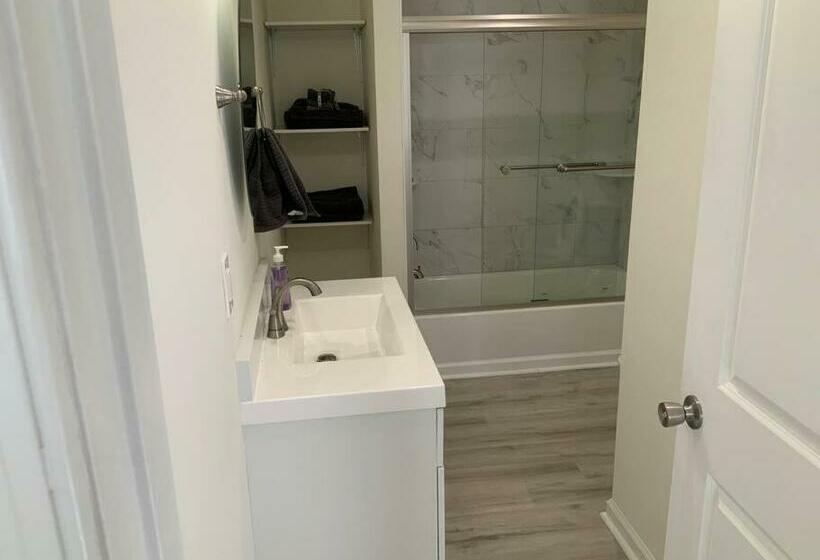 6 Bd 3ba Home Walking Distance To Downtown