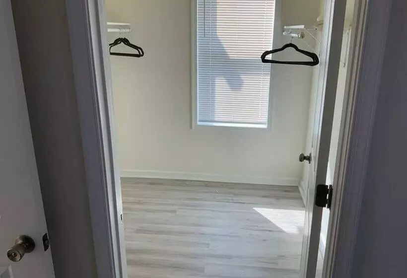 6 Bd 3ba Home Walking Distance To Downtown