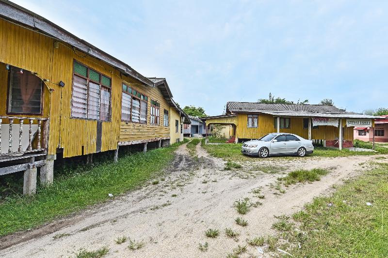 בית מלון כפרי Oyo Home 90549 Teemoran Budget Homestay