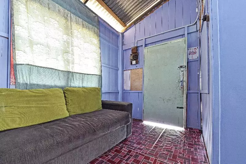 ホテル Oyo Home 90549 Teemoran Budget Homestay