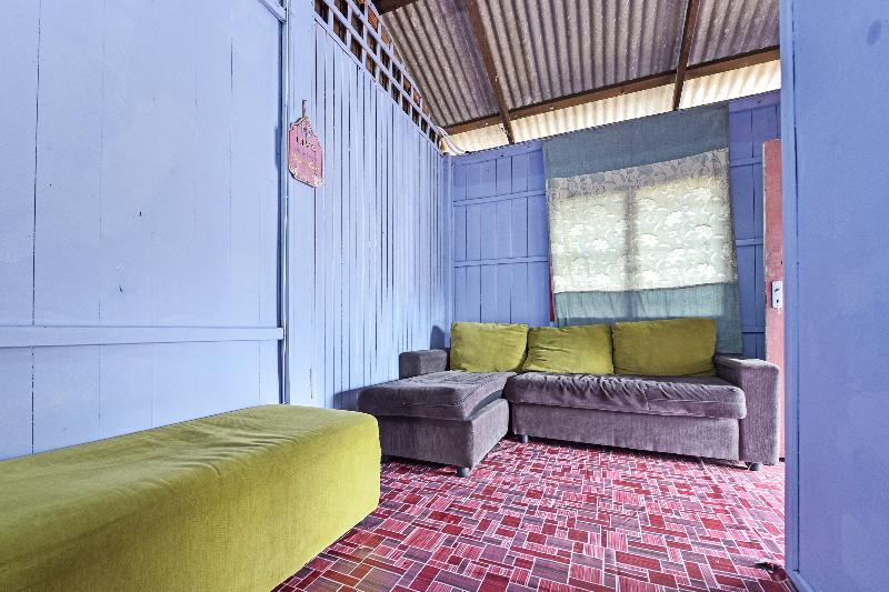 בית מלון כפרי Oyo Home 90549 Teemoran Budget Homestay