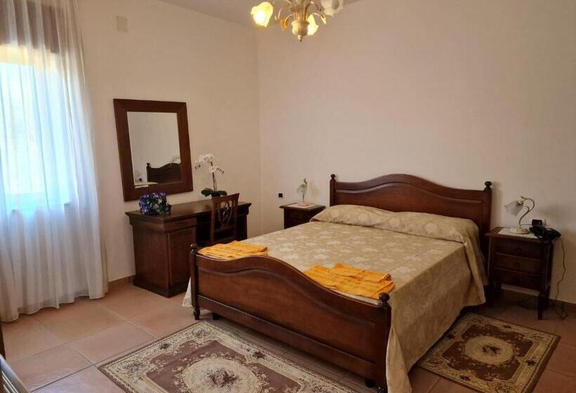 פנסיון L Antica Casa Affittacamere