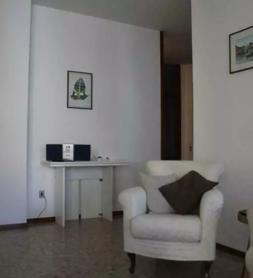 Appartamento Con Spiaggia Privata Sul Lago D Orta