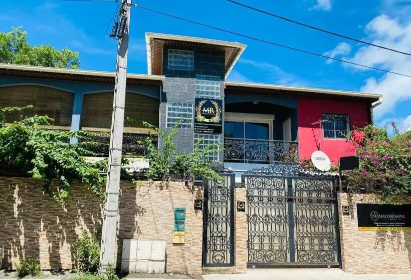 تختخواب و صبحانه Moya Résidence By Md