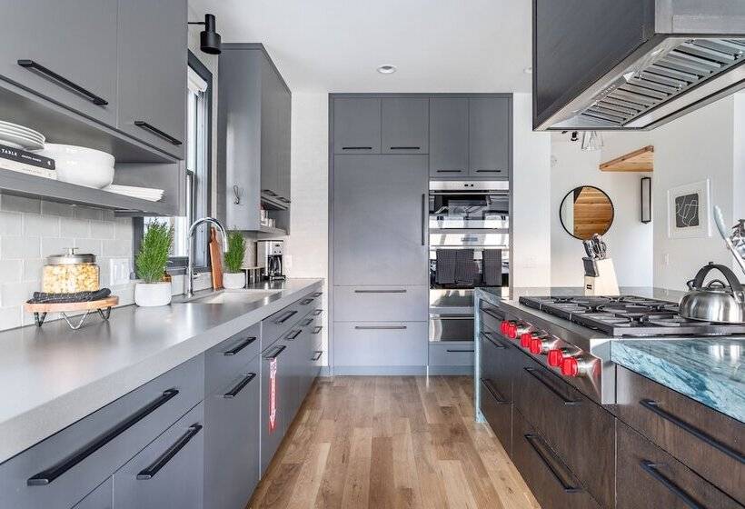 Chartreuse By Avantstay Modern Mountain Cabin In Heart Of Park City