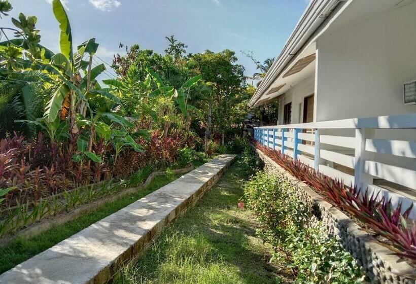 בית מלון כפרי Reddoorz @ Isla Virginia Beach Resort Aurora Baler