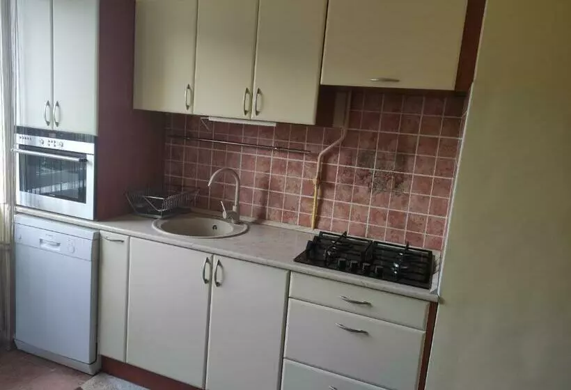 Imádni Való Sarokkádas Apartman Salgótarján Belvárosában