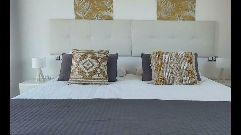 Las Yucas @ Origo Mare