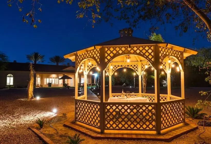 Paradise Valley By Avantstay Expansive Oasis W Putting Green Pool Mtn Views