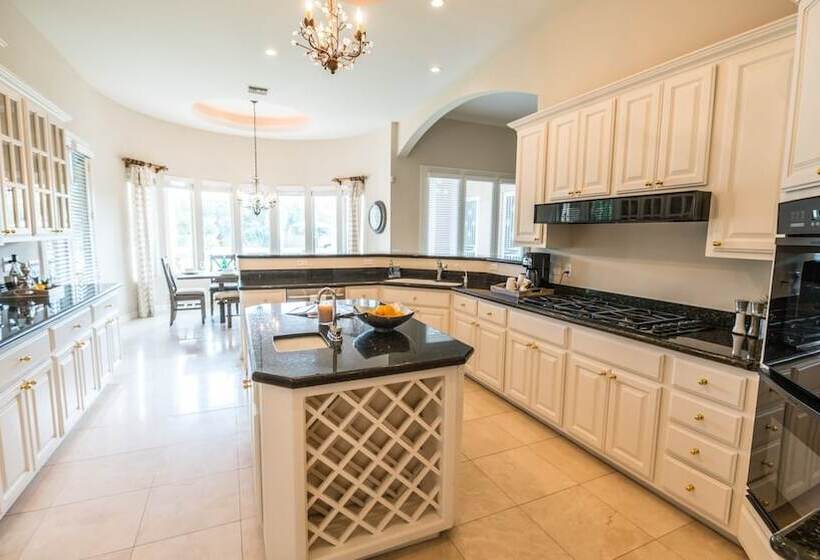 Paradise Valley By Avantstay Expansive Oasis W Putting Green Pool Mtn Views