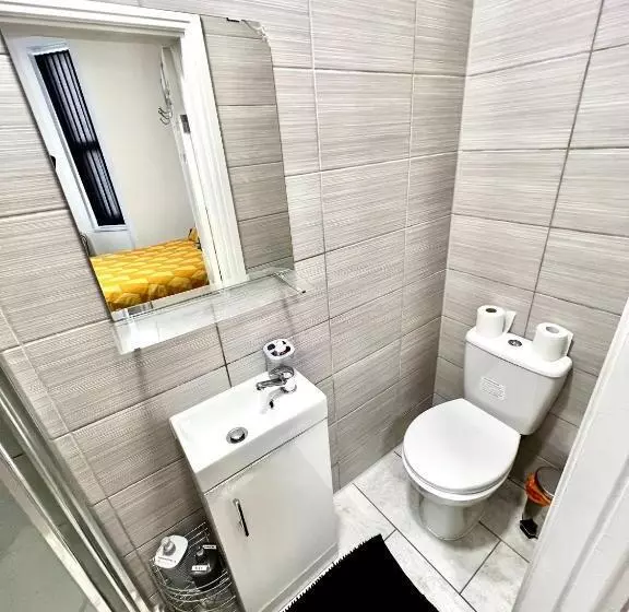 ペンション Deluxe En Suite Room In Cv1