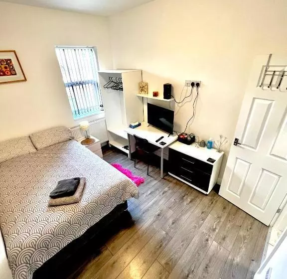 ペンション Deluxe En Suite Room In Cv1