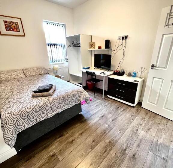 פנסיון Deluxe En Suite Room In Cv1