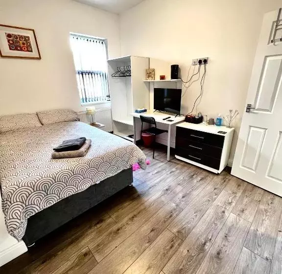 ペンション Deluxe En Suite Room In Cv1