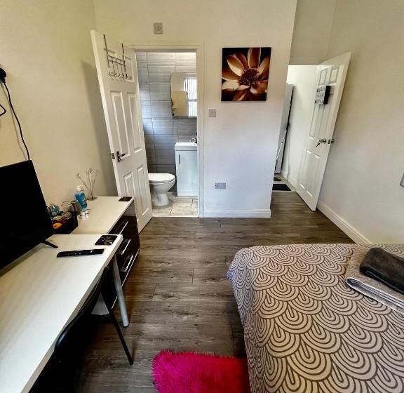 פנסיון Deluxe En Suite Room In Cv1