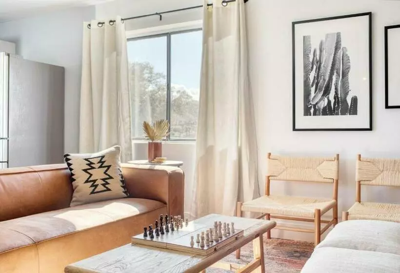 Rhythm By Avantstay Stunning Home W Pool, Hot Tub & Sweeping Views