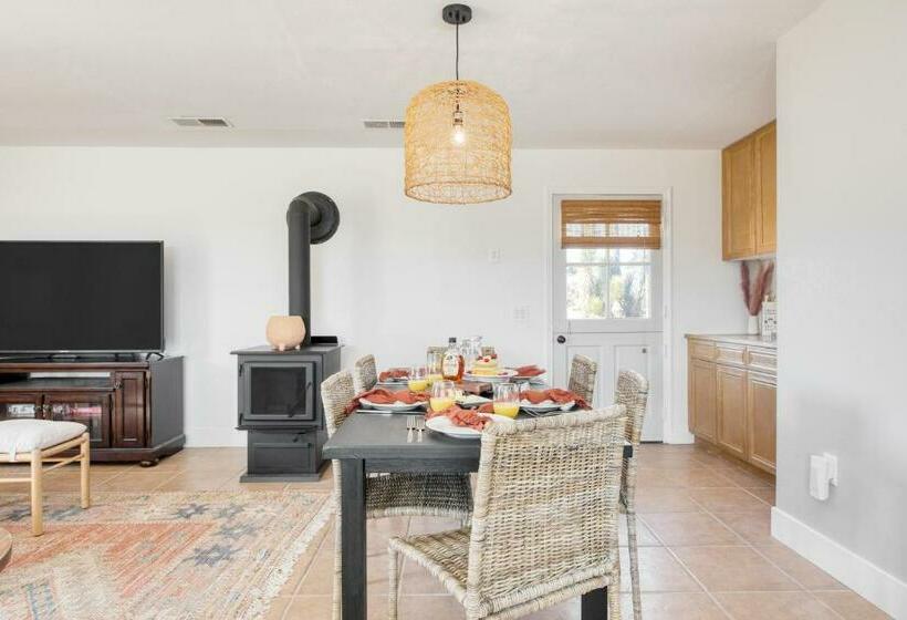 Rhythm By Avantstay Stunning Home W Pool, Hot Tub & Sweeping Views