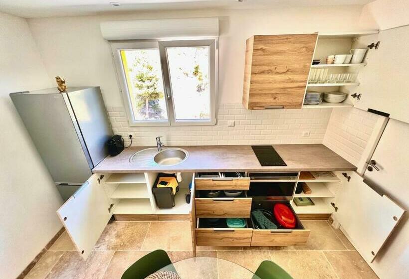 Studio With Garden Pauseto West 4 2 Min From Beach