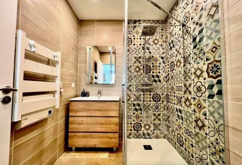 Studio With Garden   Pauseto West 4   2 Min From Beach