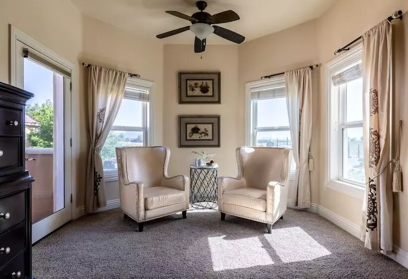 Wilson Creek Manor By Avantstay Sleeps 24 Amazing Estate W Pool & Game Room