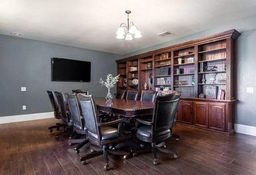 Wilson Creek Manor By Avantstay Sleeps 24 Amazing Estate W Pool & Game Room