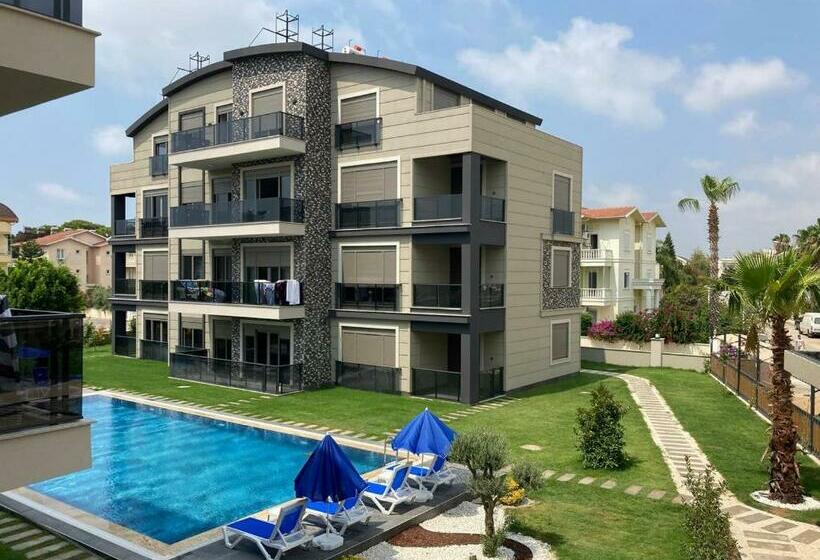 Agnes Apartment Belek