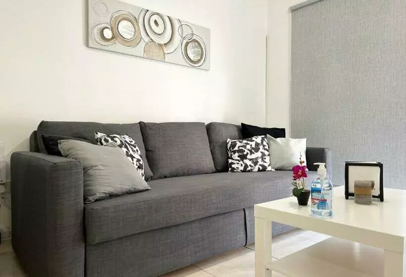 Albert S Apartment Marina 15