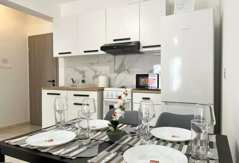 Albert S Apartment Marina 15