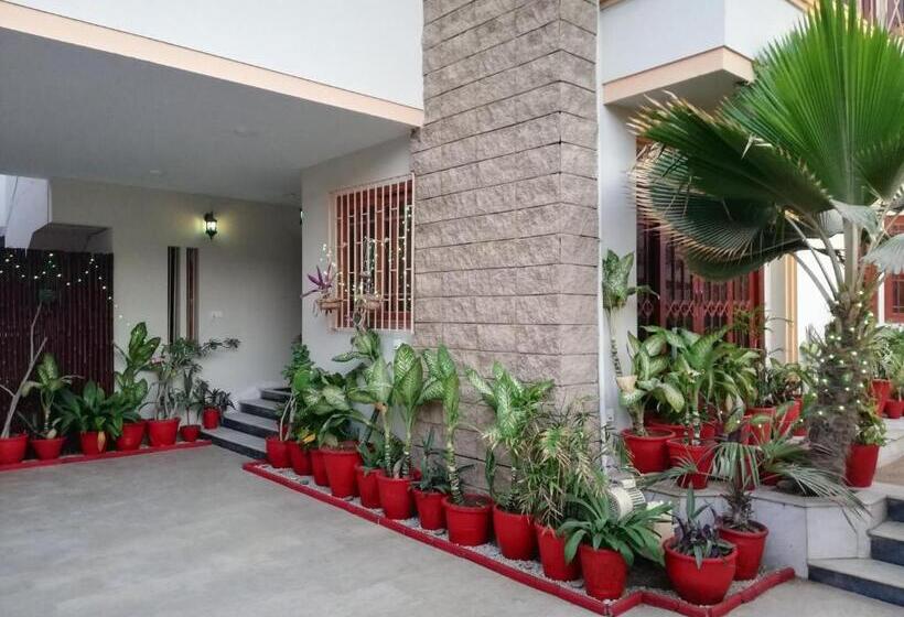 هتل Island Clifton