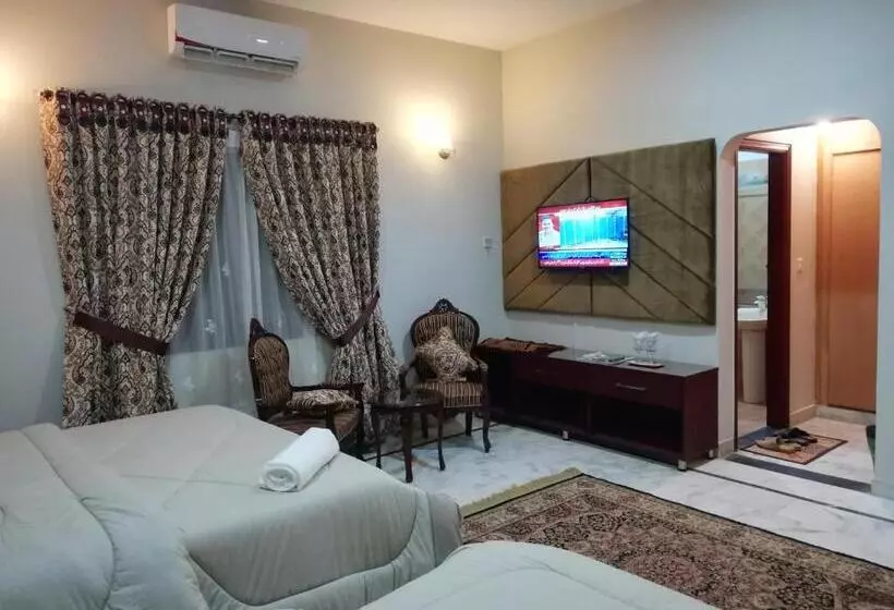 هتل Island Clifton