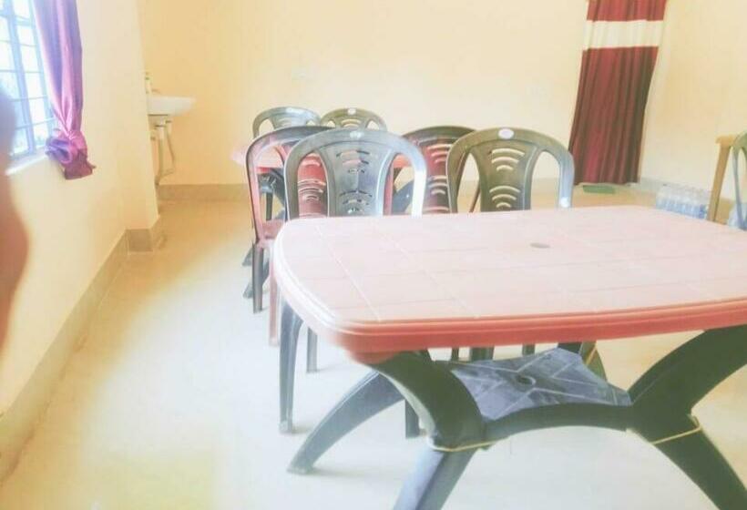 Hotel Spot On Anishiya Beach Resort