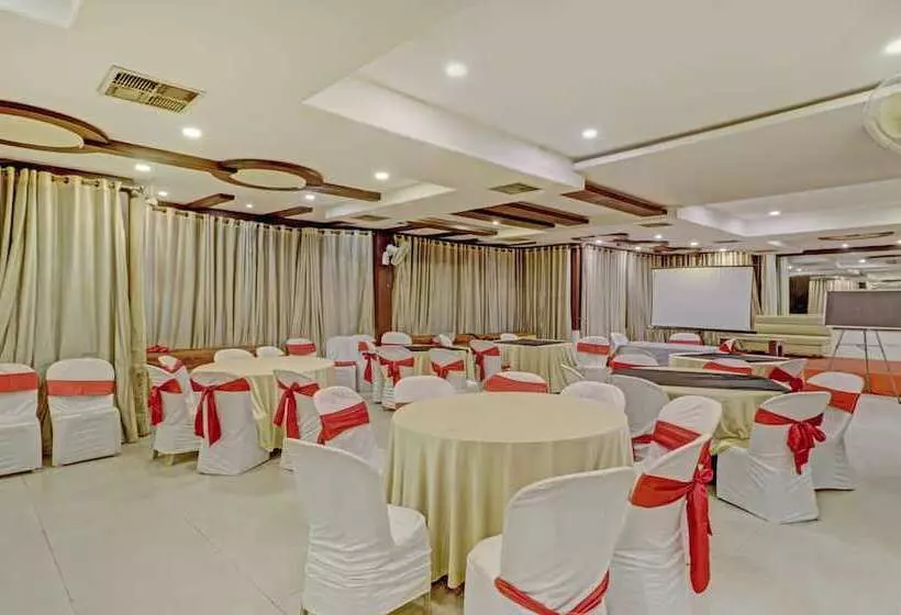 Loharkar Family Hotel L As