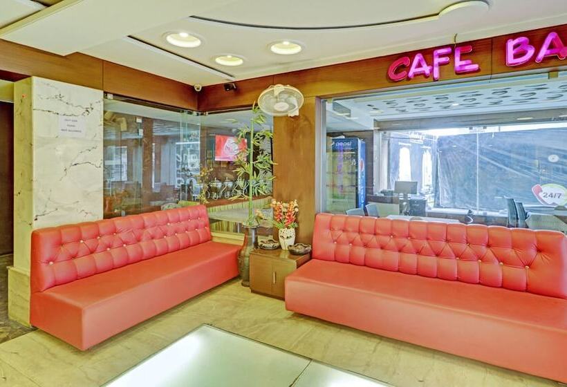 Loharkar Family Hotel L As