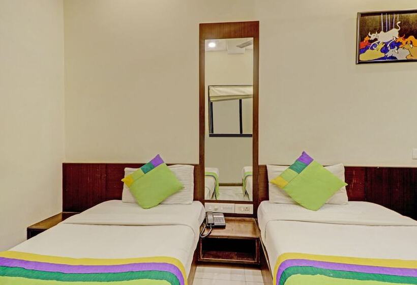 Loharkar Family Hotel L As