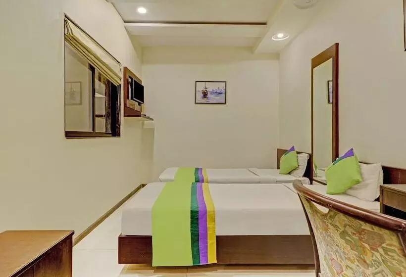 Loharkar Family Hotel L As