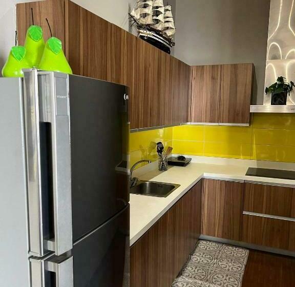 2 Bedroom Unit With 2 Balcony Poblacion Makati City