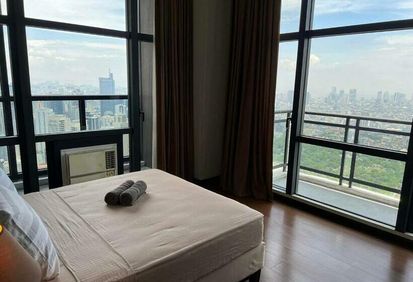 2 Bedroom Unit With 2 Balcony Poblacion Makati City