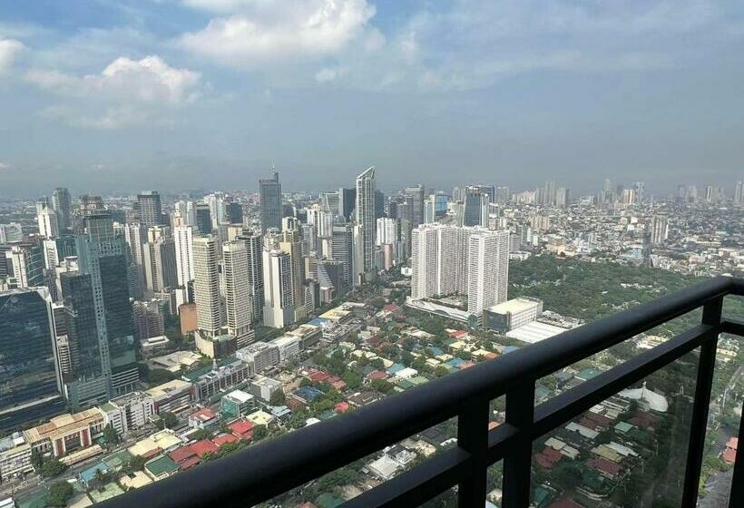 2 Bedroom Unit With 2 Balcony Poblacion Makati City
